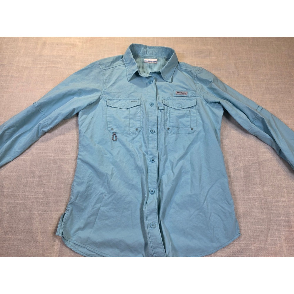 Columbia PFG Bahama II Fishing Shirt Womens Small Light Blue Long Sleeve